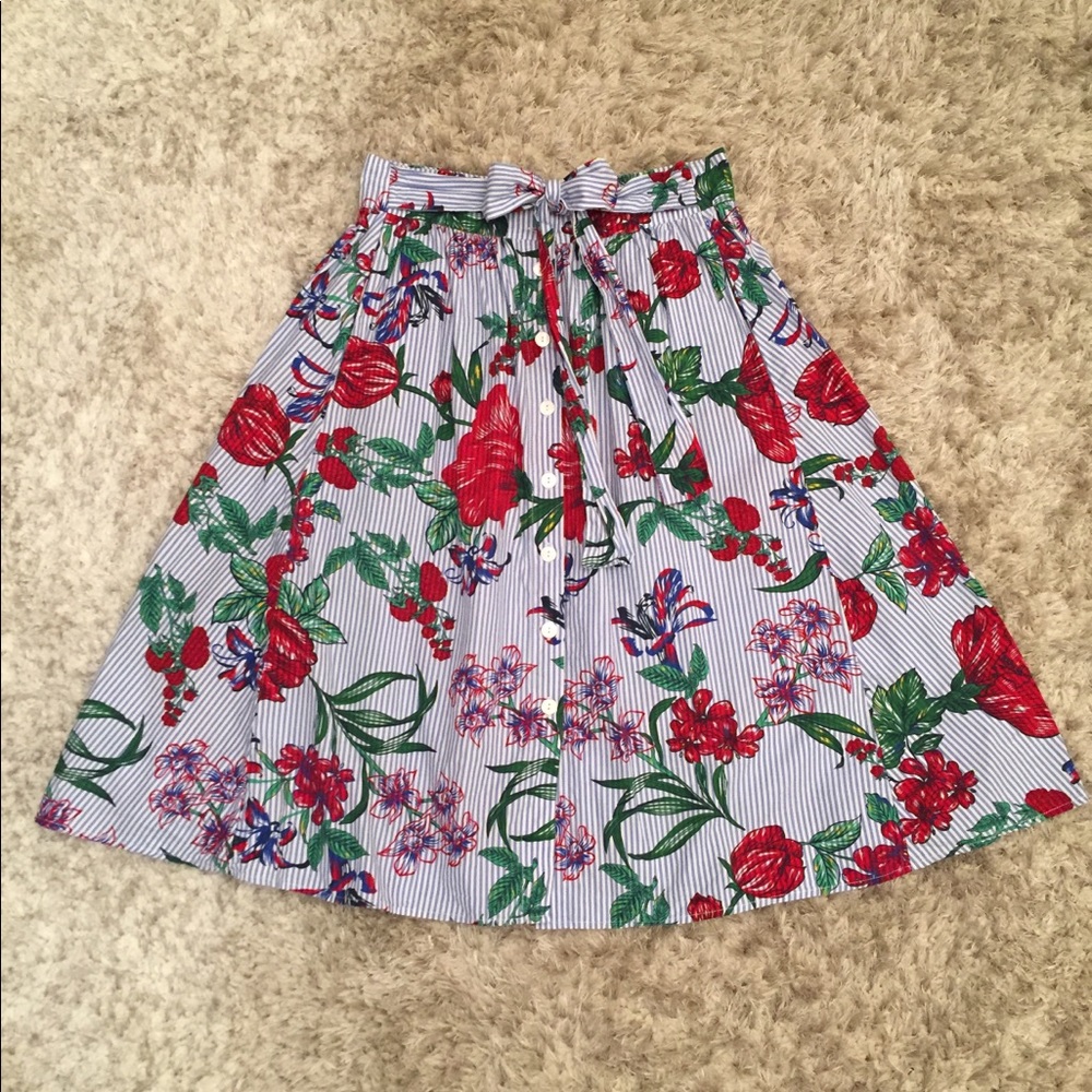 Philosophy Floral Button Down Midi A Line Skirt